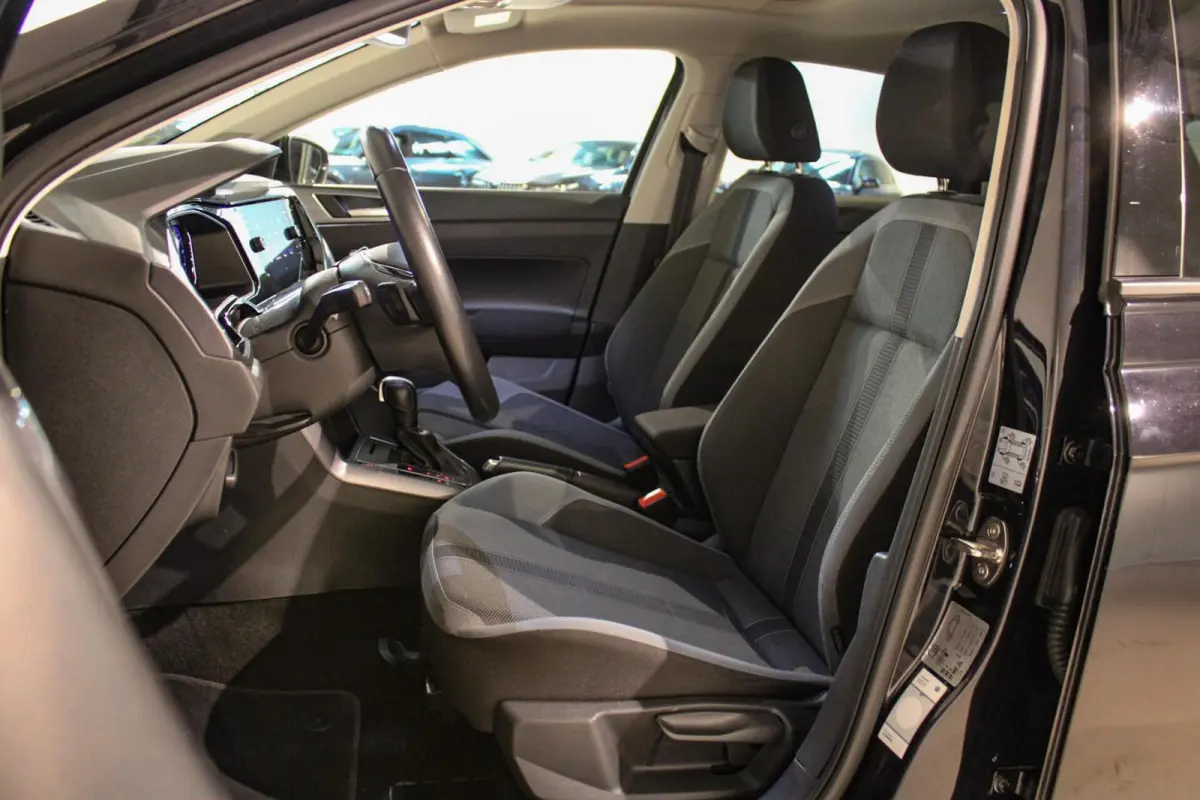 1.0 TSI Highline R-line PANO | AUTOMAAT