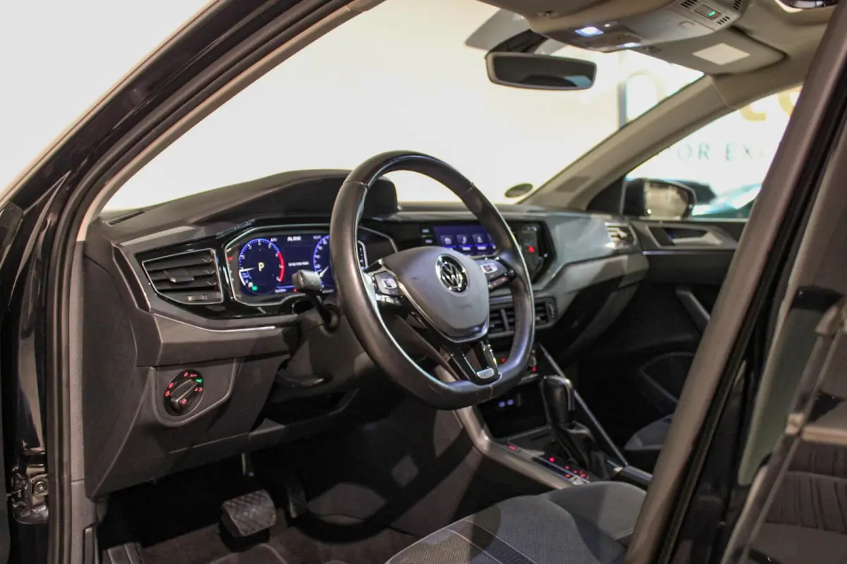 1.0 TSI Highline R-line PANO | AUTOMAAT