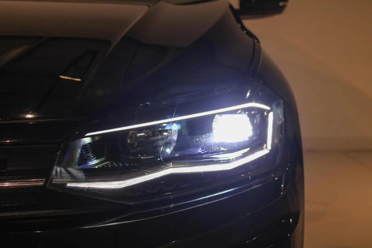 1.0 TSI Highline R-line PANO | AUTOMAAT