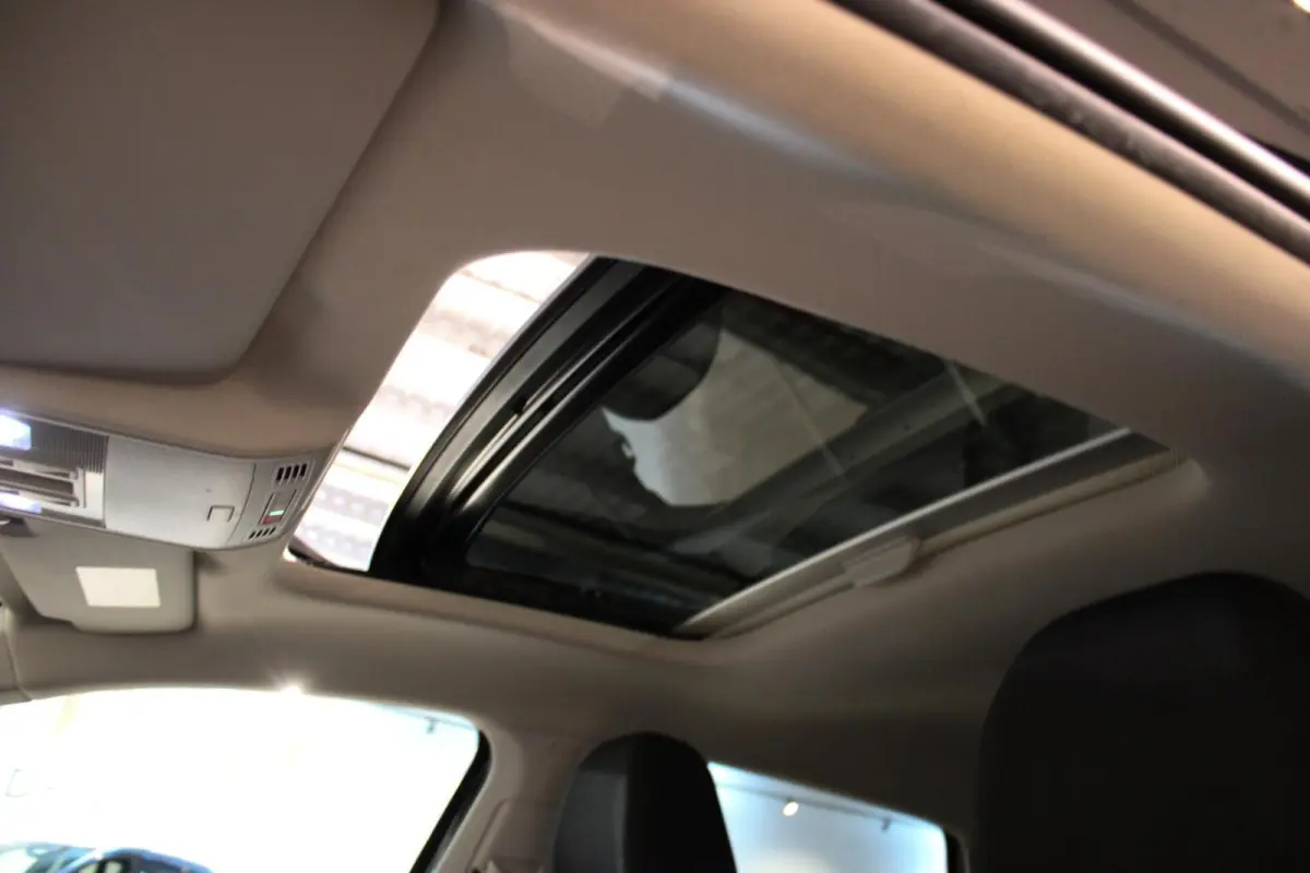 1.0 TSI Highline R-line PANO | AUTOMAAT
