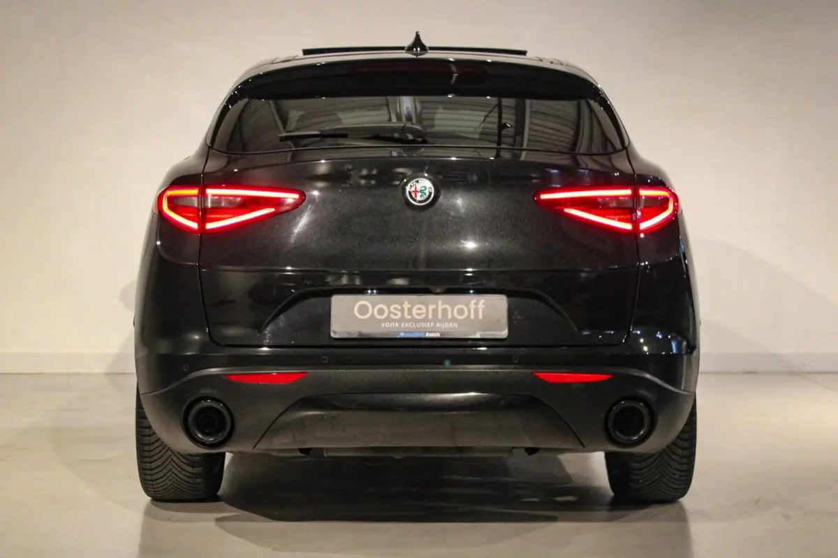 2.0 T AWD Q4 First Edition PANO | LEER