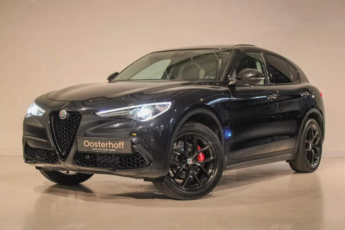 2.0 T AWD Q4 First Edition PANO | LEER
