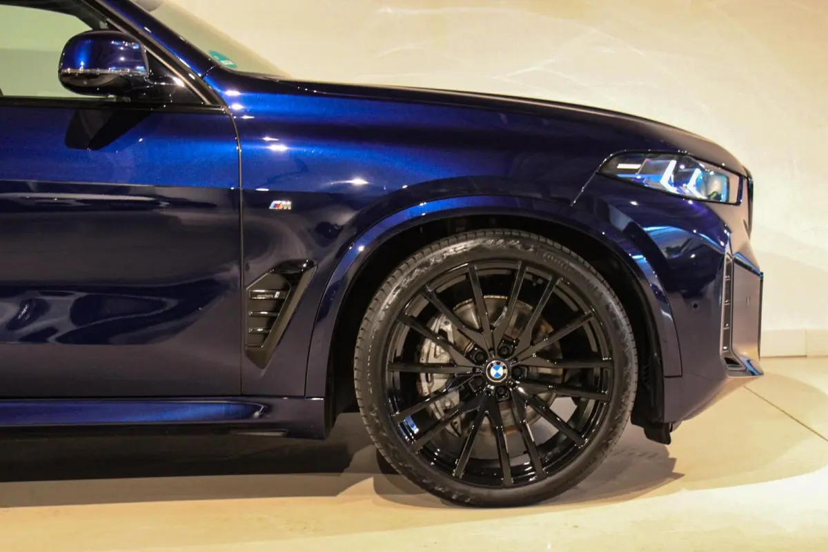 xDrive50e M-sport PANO | SKYL | MASSAGE | INDIVIDUAL