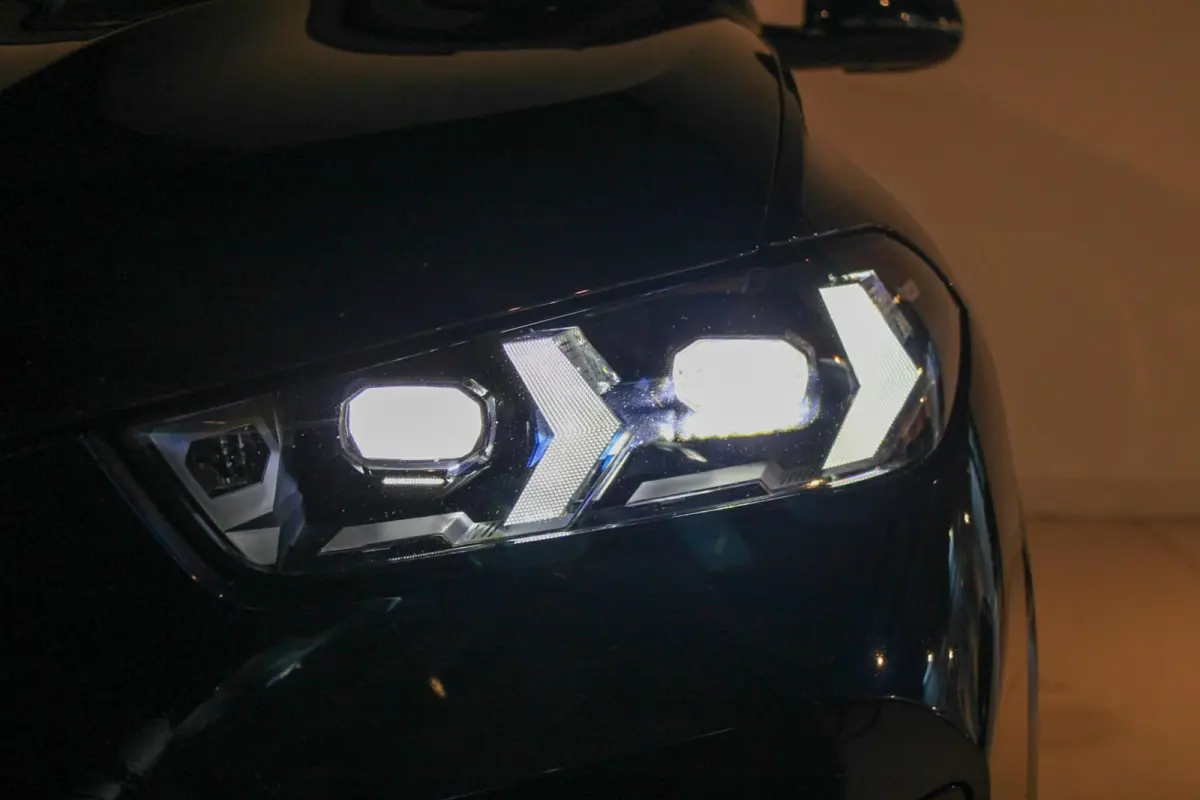 xDrive50e M-sport PANO | SKYL | MASSAGE | INDIVIDUAL