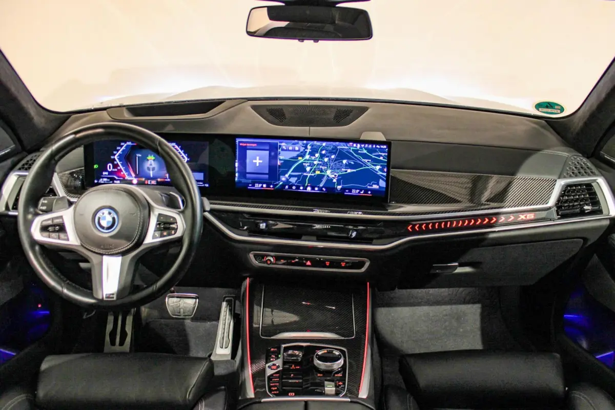 xDrive50e M-sport Pro PANO | SKYLOUNGE | DRAVIT