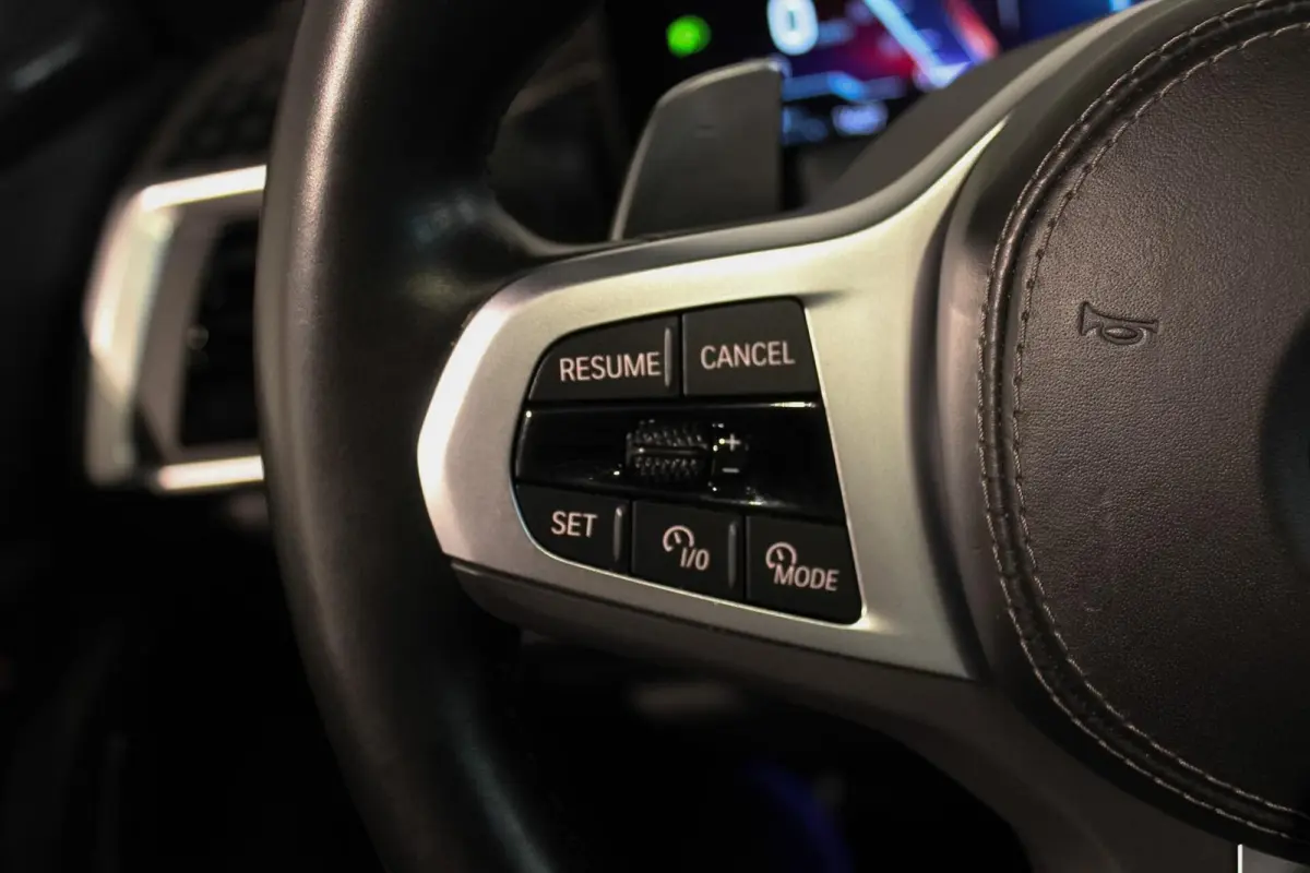 xDrive50e M-sport Pro PANO | SKYLOUNGE | DRAVIT