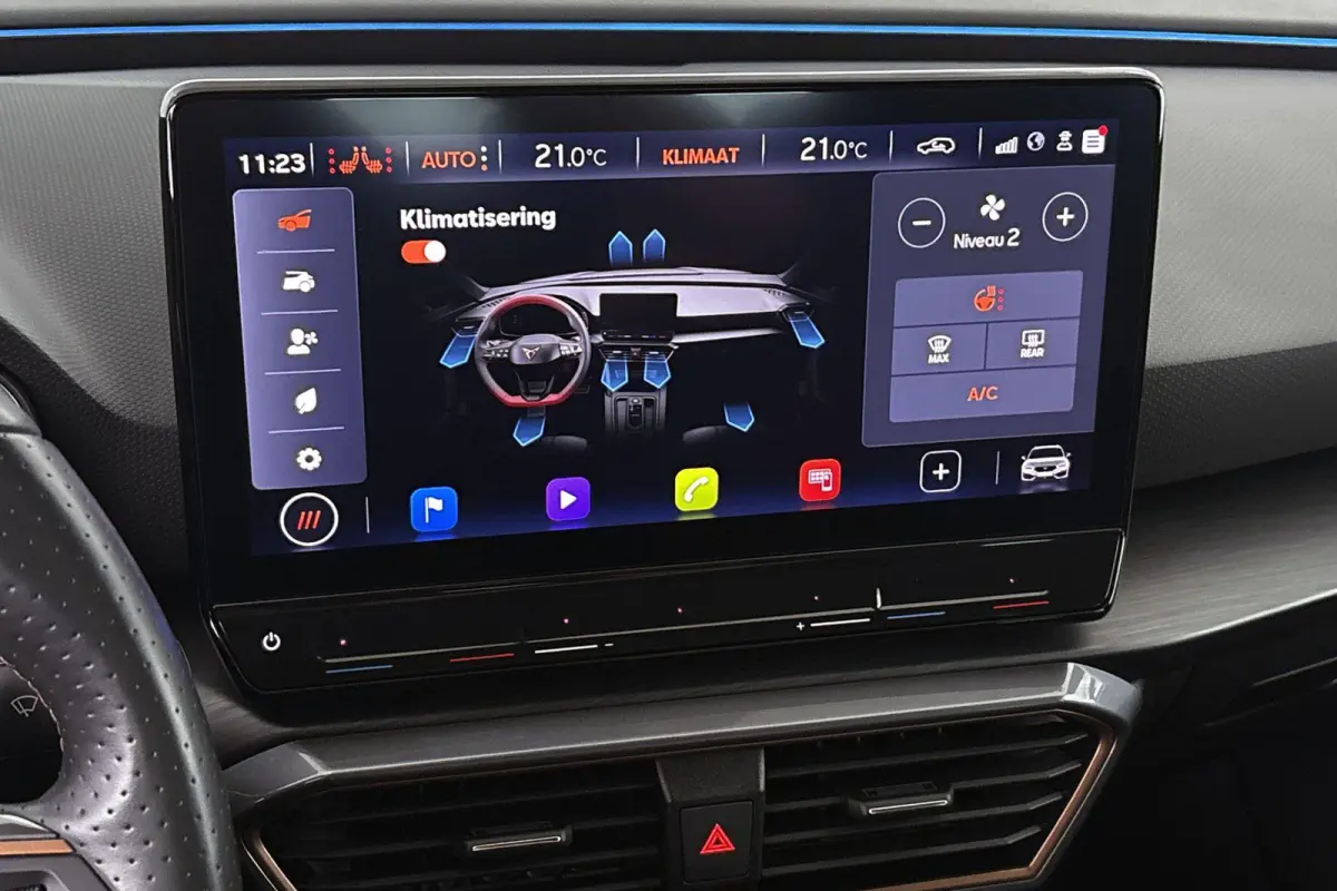 1.4 e-Hybrid Business Trekhaak Stuur-Stoelverwarming Memory