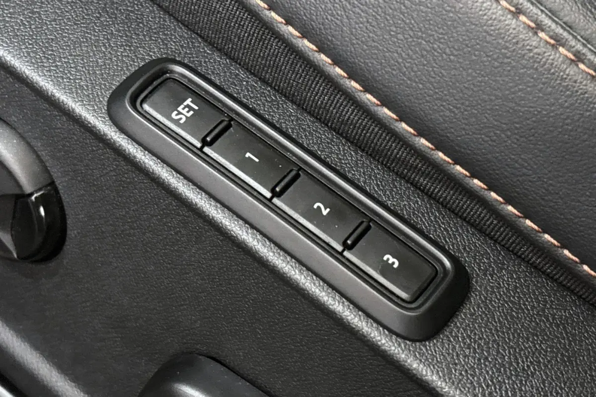 1.4 e-Hybrid Business Trekhaak Stuur-Stoelverwarming Memory