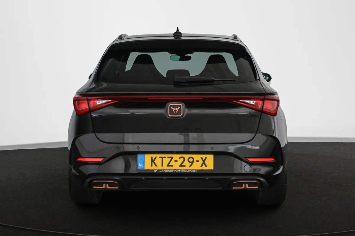 1.4 e-Hybrid Business Trekhaak Stuur-Stoelverwarming Memory