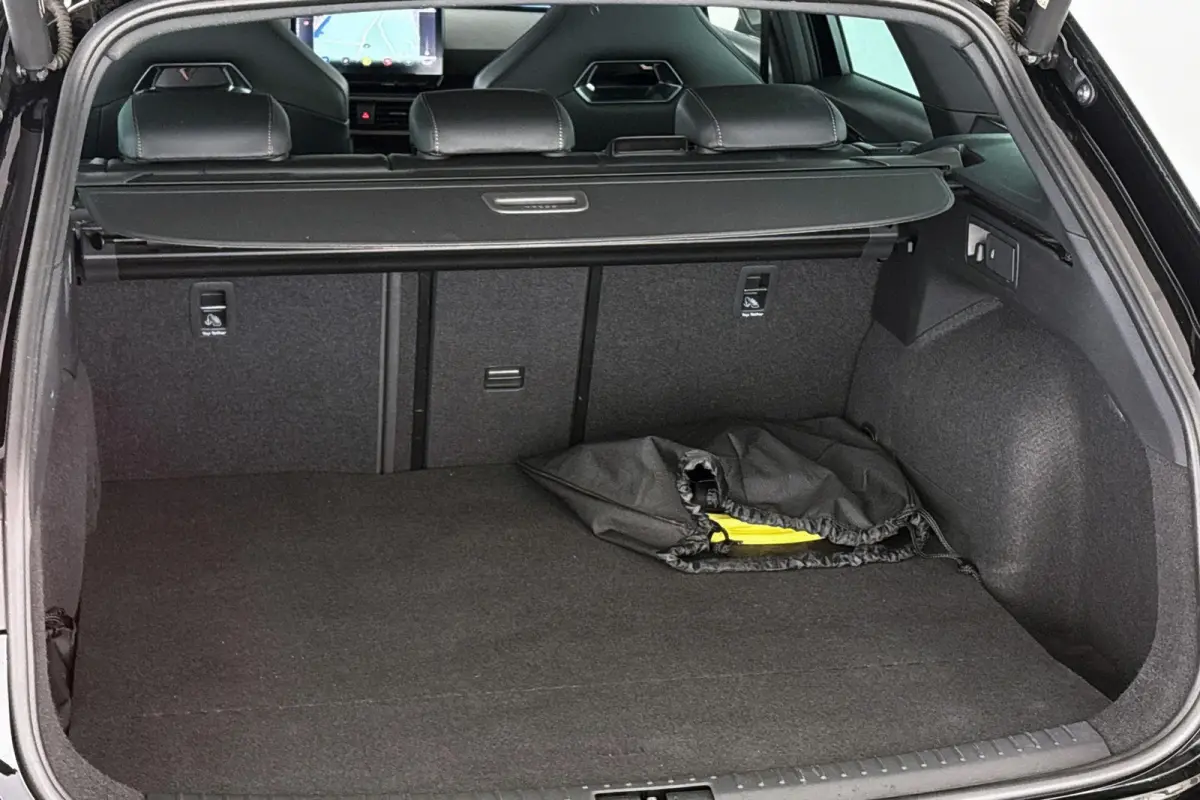 1.4 e-Hybrid Business Trekhaak Stuur-Stoelverwarming Memory