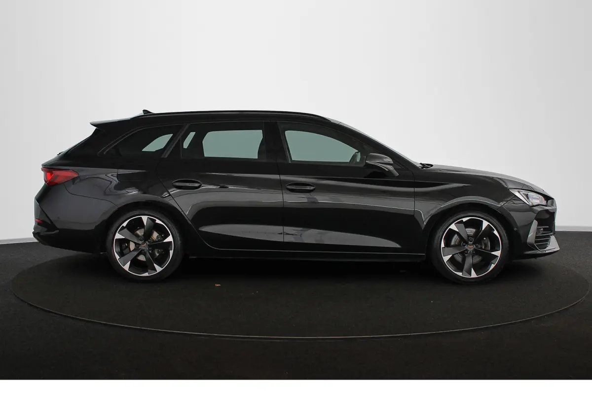 1.4 e-Hybrid Business Trekhaak Stuur-Stoelverwarming Memory