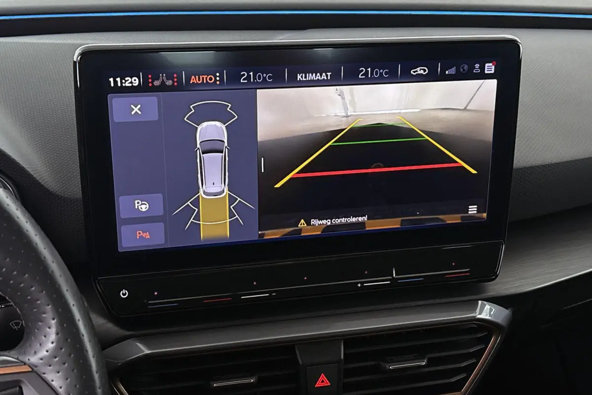 1.4 e-Hybrid Business Trekhaak Stuur-Stoelverwarming Memory