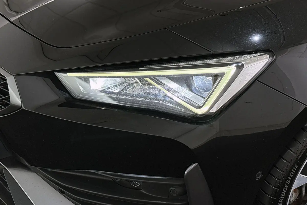 1.4 e-Hybrid Business Trekhaak Stuur-Stoelverwarming Memory