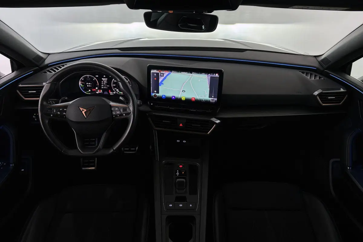 1.4 e-Hybrid Business Trekhaak Stuur-Stoelverwarming Memory