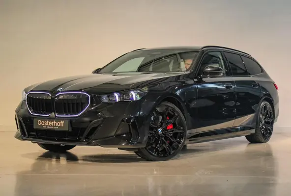 550e xDrive M-sport Pro PANO | B&W