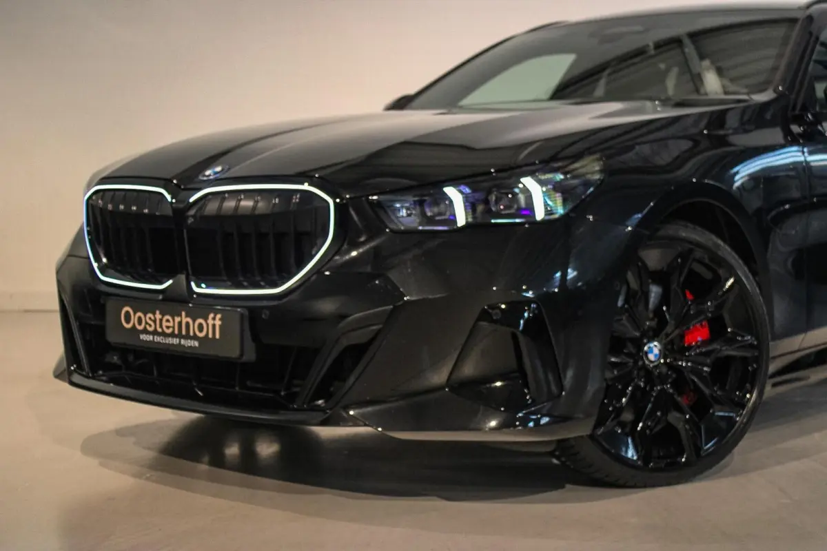 550e xDrive M-sport Pro PANO | B&W