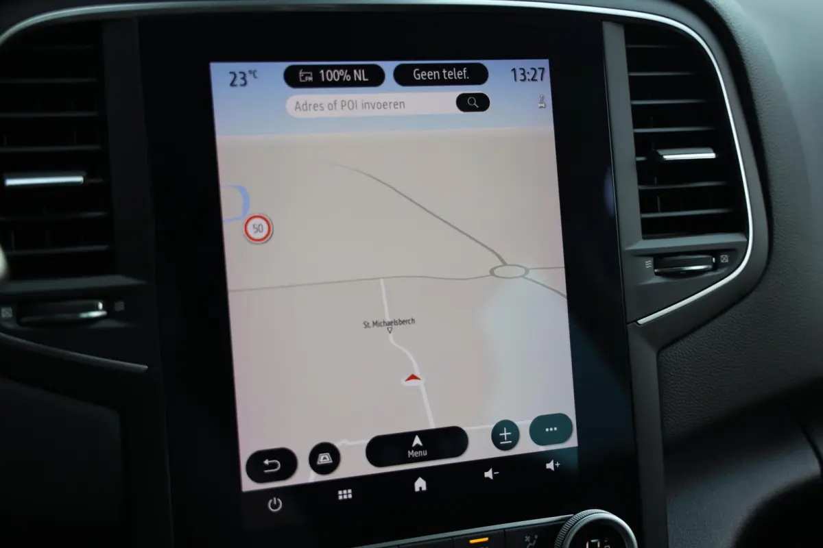 Estate 1.6 Plug-In Hybrid 160 Intens|Camera|HUD|Keyless|Dodehoek assistentie