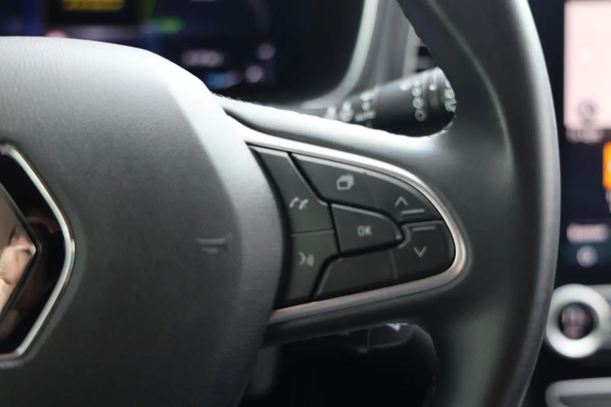 Estate 1.6 Plug-In Hybrid 160 Intens|Camera|HUD|Keyless|Dodehoek assistentie