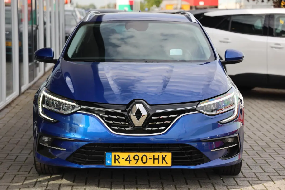 Estate 1.6 Plug-In Hybrid 160 Intens|Camera|HUD|Keyless|Dodehoek assistentie