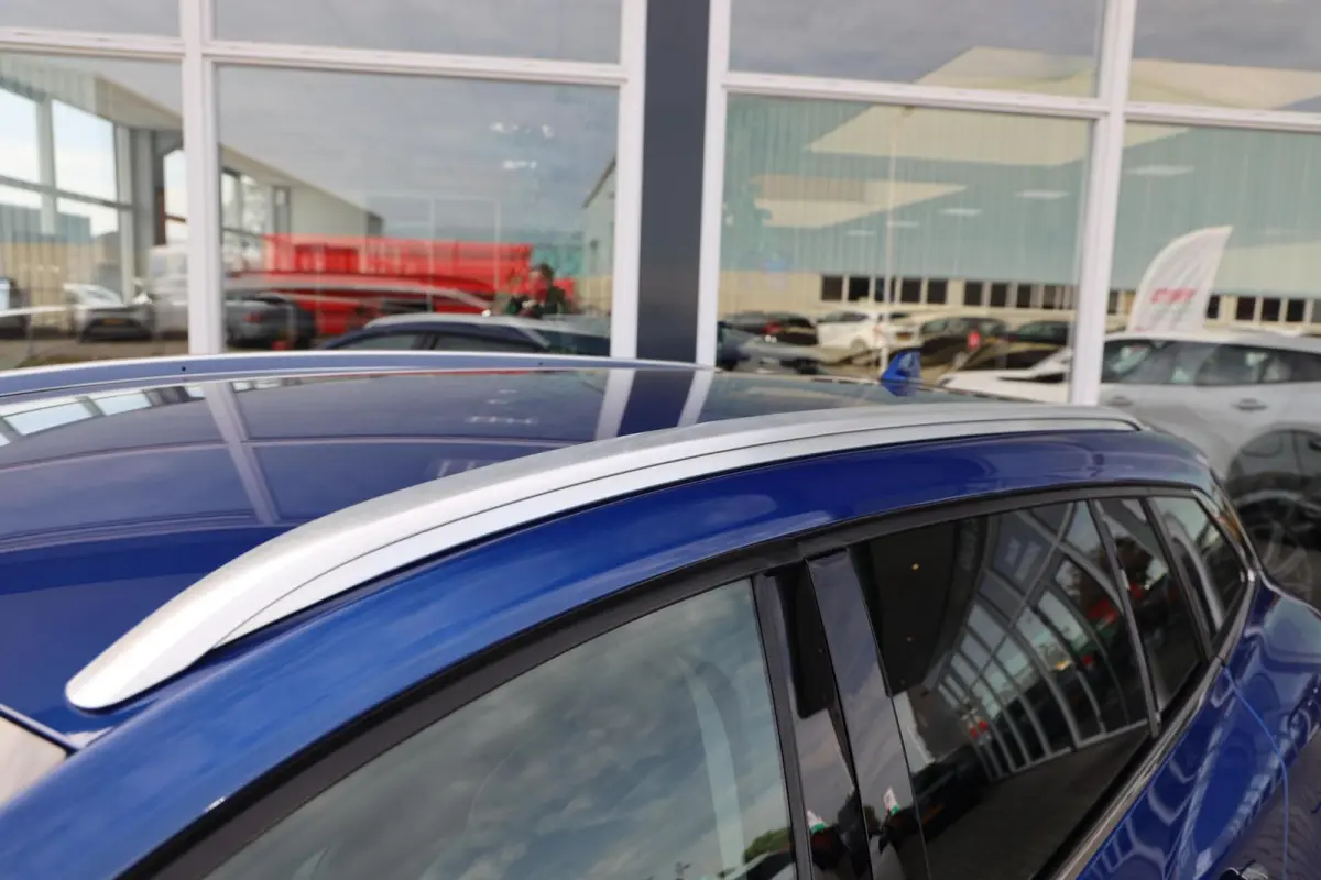 Estate 1.6 Plug-In Hybrid 160 Intens|Camera|HUD|Keyless|Dodehoek assistentie