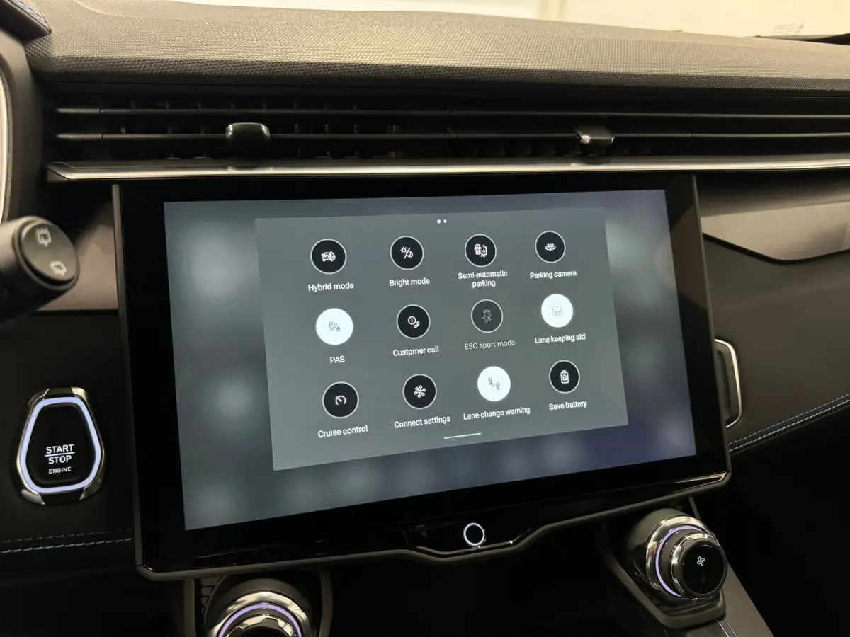 1.5 | 360 Camera | Stuur+Stoelverwarming | Panoramadak | Apple Carplay\Android Auto |