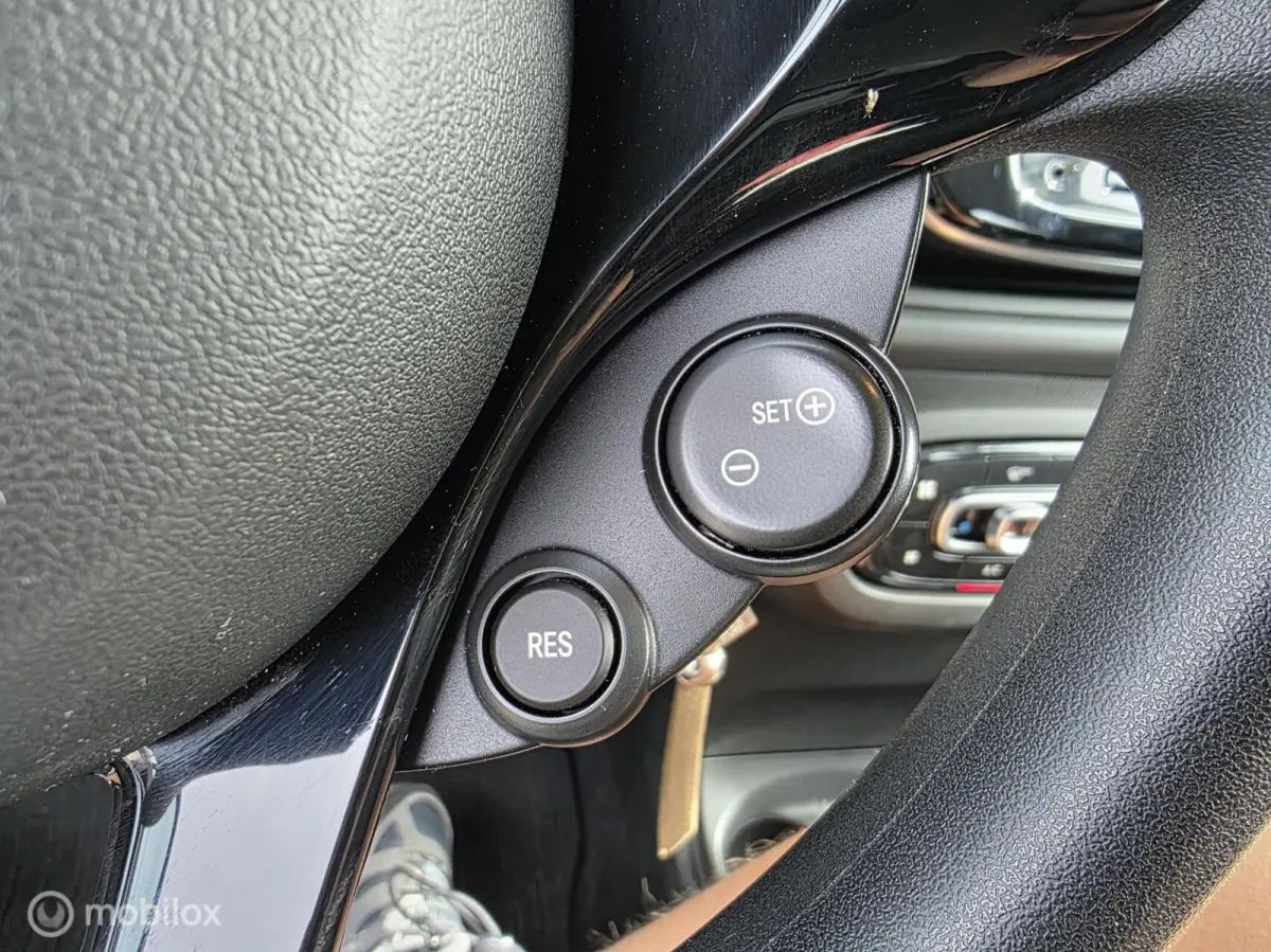 1.0 /Cruise Control /Autom. Airco /Nwe. APK