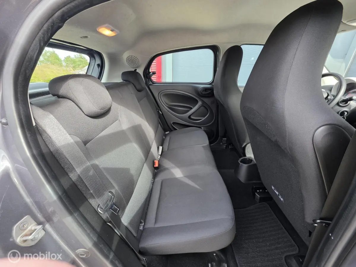 1.0 /Cruise Control /Autom. Airco /Nwe. APK