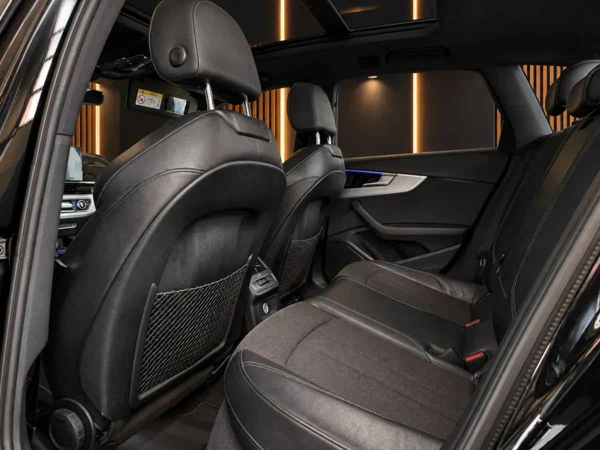 2.0 TFSI S-Line | Pano | Ambient | Digital Dash | Camera | Leder - Alcatara | Carplay - Android Auto | RS Diffuser | Adaptive Cruise | Lane Assist | Matrix Led | Dodehoek Detectie