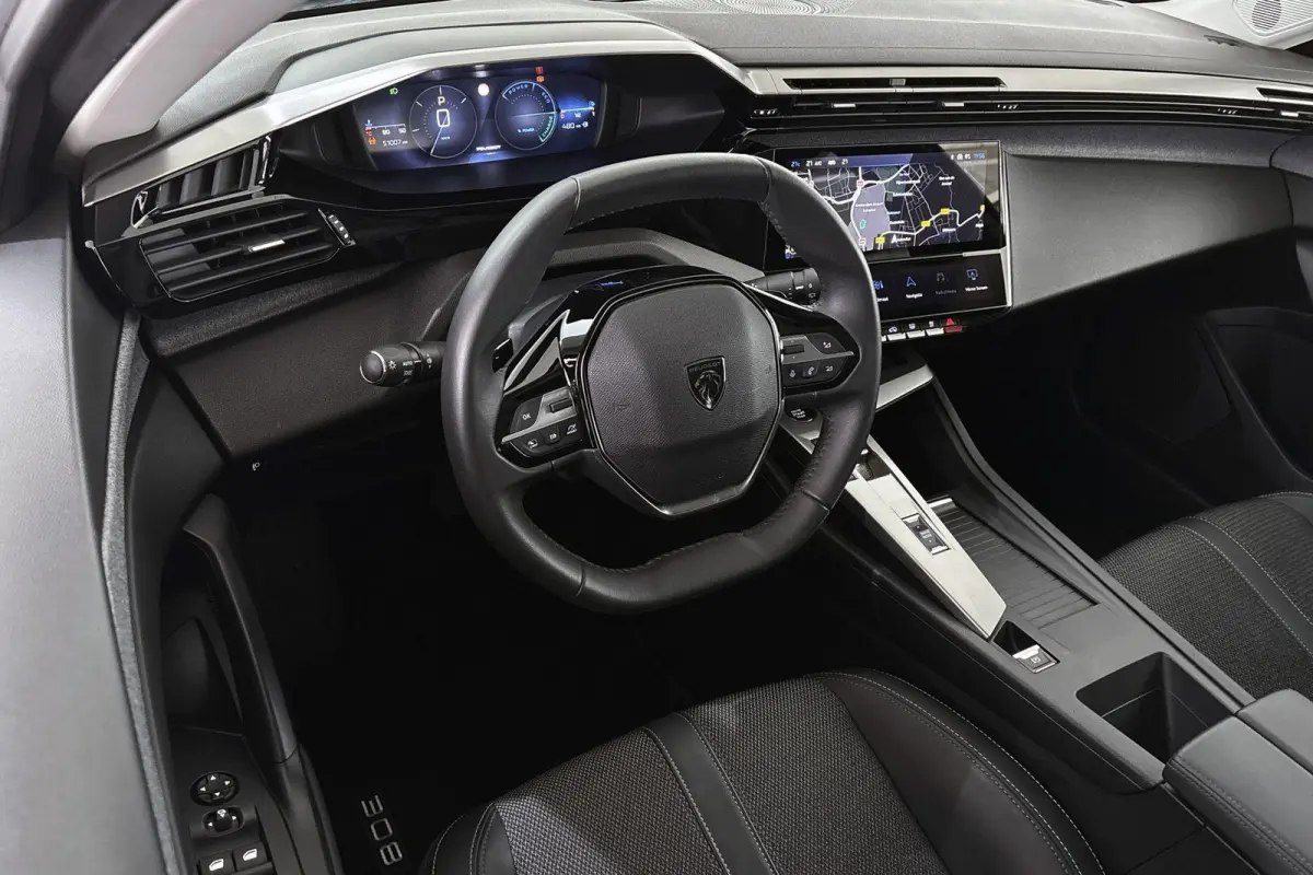1.2 Hybrid 145 e-DCS6 Allure Automaat Camera Apple CarPlay