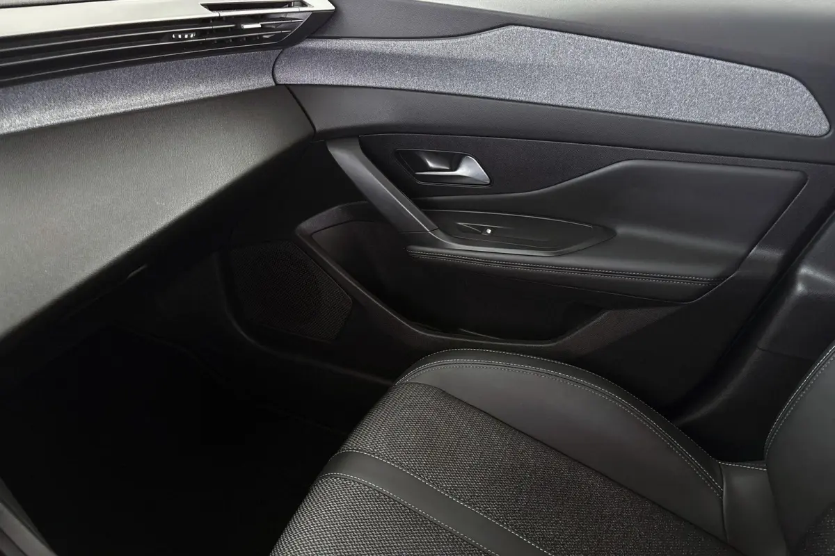 1.2 Hybrid 145 e-DCS6 Allure Automaat Camera Apple CarPlay