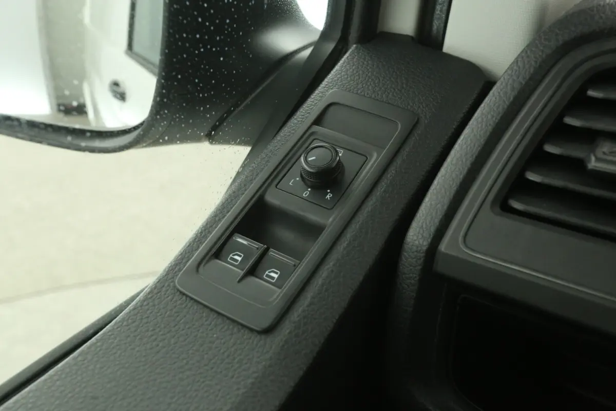 2.0 TDI L2H1 150PK | Automaat | Airco | Cruise | Trekhaak | Parkeersensoren | Imperiaal