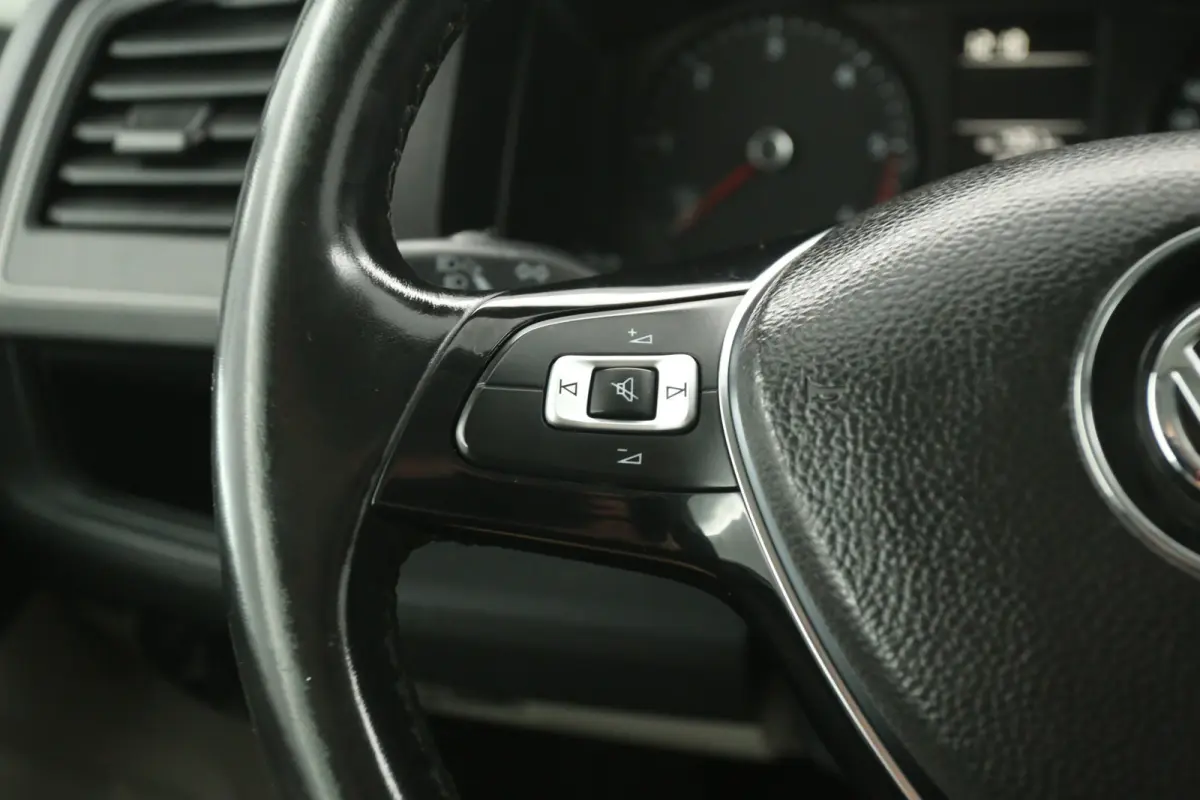 2.0 TDI L2H1 150PK | Automaat | Airco | Cruise | Trekhaak | Parkeersensoren | Imperiaal