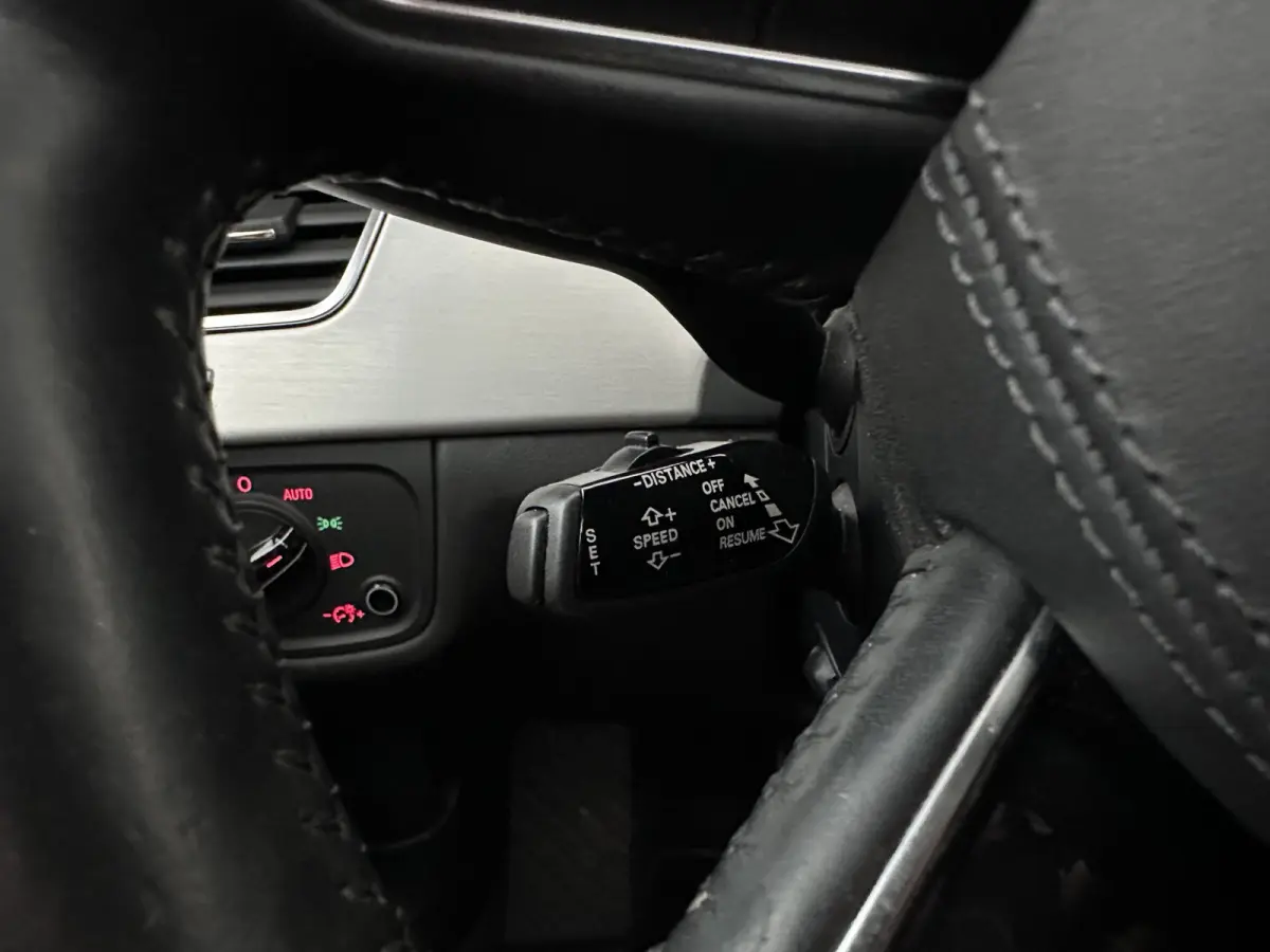 6.3 W12 quattro Lang Pro Line+ * Full Options *