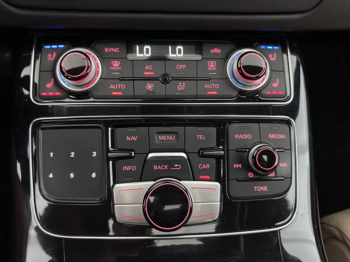 6.3 W12 quattro Lang Pro Line+ * Full Options *