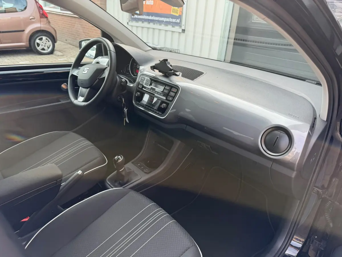 1.0 Sport Intense | SLECHTS 48.614 KM | PANO | CLIMATE | PDC | STOELVERW. |