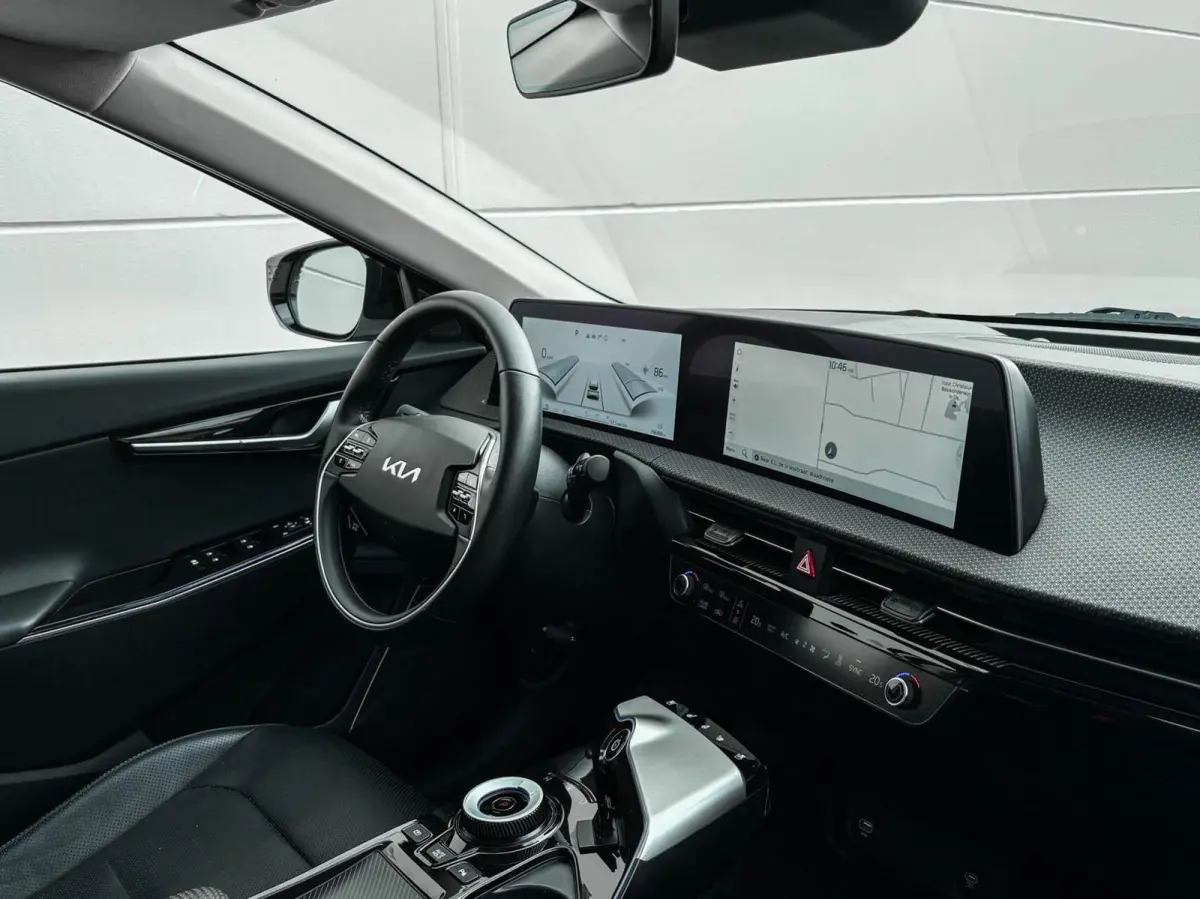 Plus Advanced 77.4 kWh | SOH 100% | Leder | Panoramadak | Stoelventilatie | Meridian audio