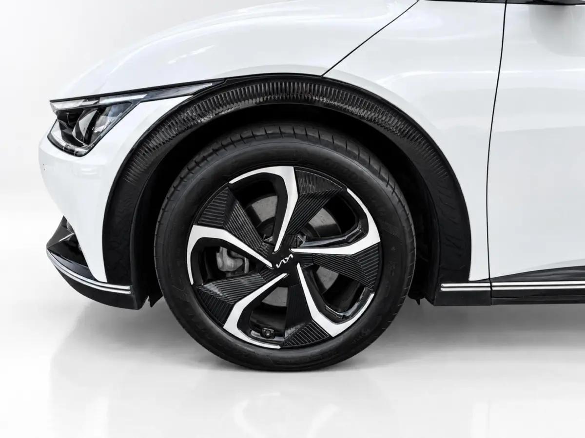 Plus Advanced 77.4 kWh | SOH 100% | Leder | Panoramadak | Stoelventilatie | Meridian audio