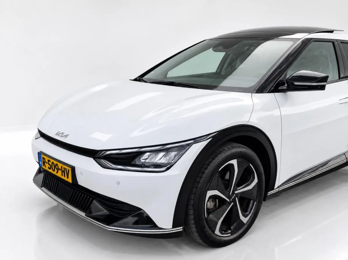 Plus Advanced 77.4 kWh | SOH 100% | Leder | Panoramadak | Stoelventilatie | Meridian audio