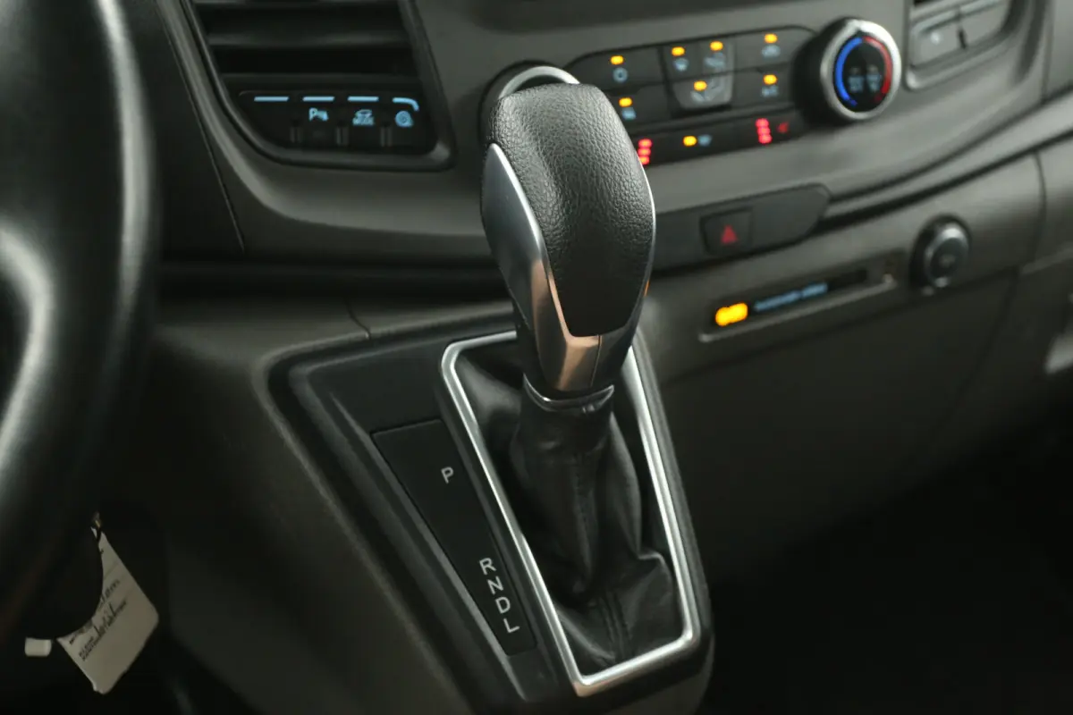 PHEV L1H1 | Automaat | Airco | Cruise | 3 Zits | Parkeersens. | Stoelverwarming