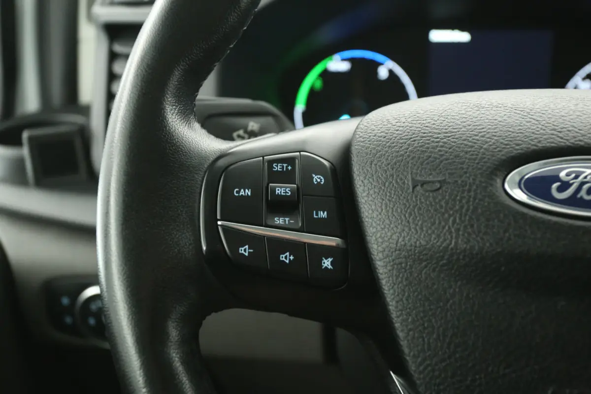 PHEV L1H1 | Automaat | Airco | Cruise | 3 Zits | Parkeersens. | Stoelverwarming