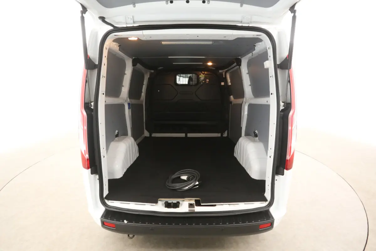 PHEV L1H1 | Automaat | Airco | Cruise | 3 Zits | Parkeersens. | Stoelverwarming
