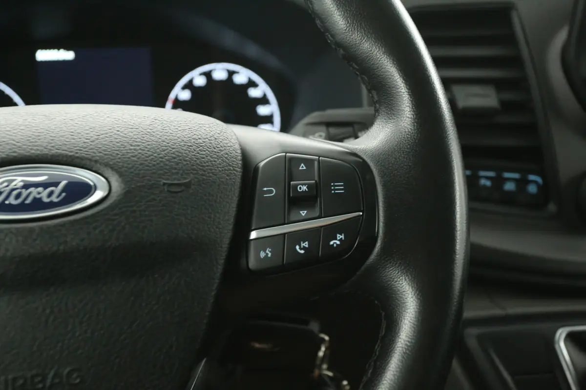 PHEV L1H1 | Automaat | Airco | Cruise | 3 Zits | Parkeersens. | Stoelverwarming
