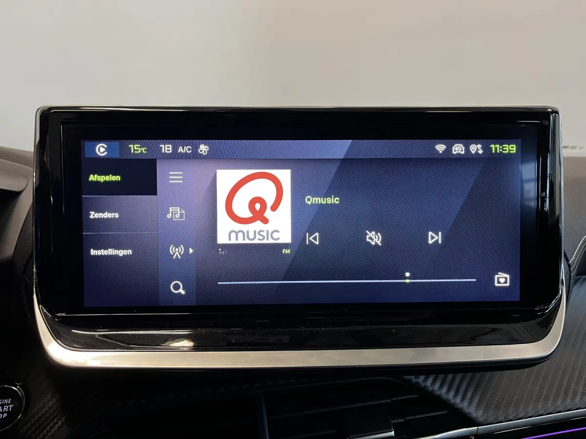 1.2 PureTech 130pk Automaat GT-Line Navigatie Apple Carplay/Android Auto Camera Parkeersensoren Ledverlichting Cruise Control Virtual Cockpit Climate Control Lichtmetalen velgen