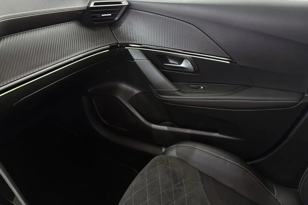 EV GT Pack 50 kWh Panoramadak Stoelverwarming Adaptieve Cruise