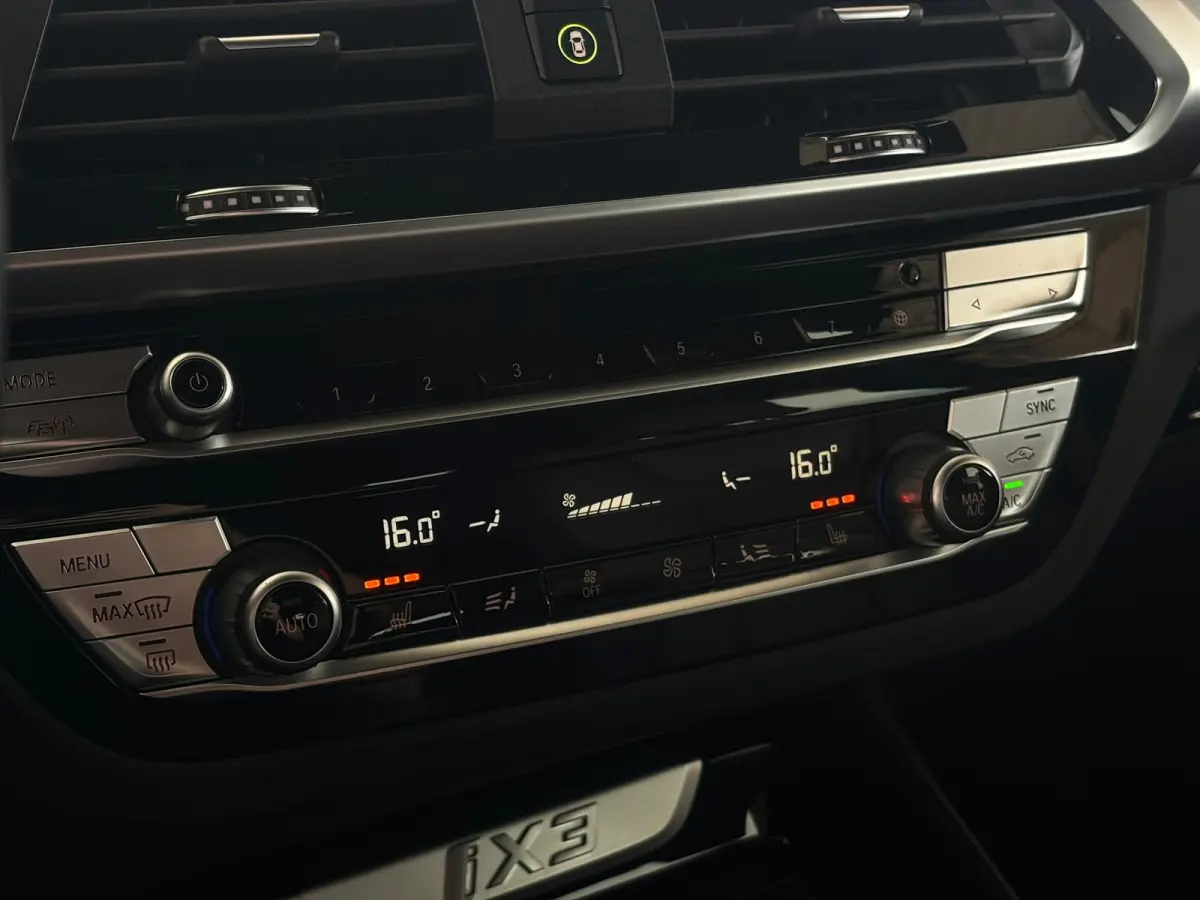 High Executive 80 kWh M-pakket (NL-auto, Dealer OnderH, Panoramadak, Navi Pro, 360 Camera, Leder, Auto Pilot, StoelV, Etc)