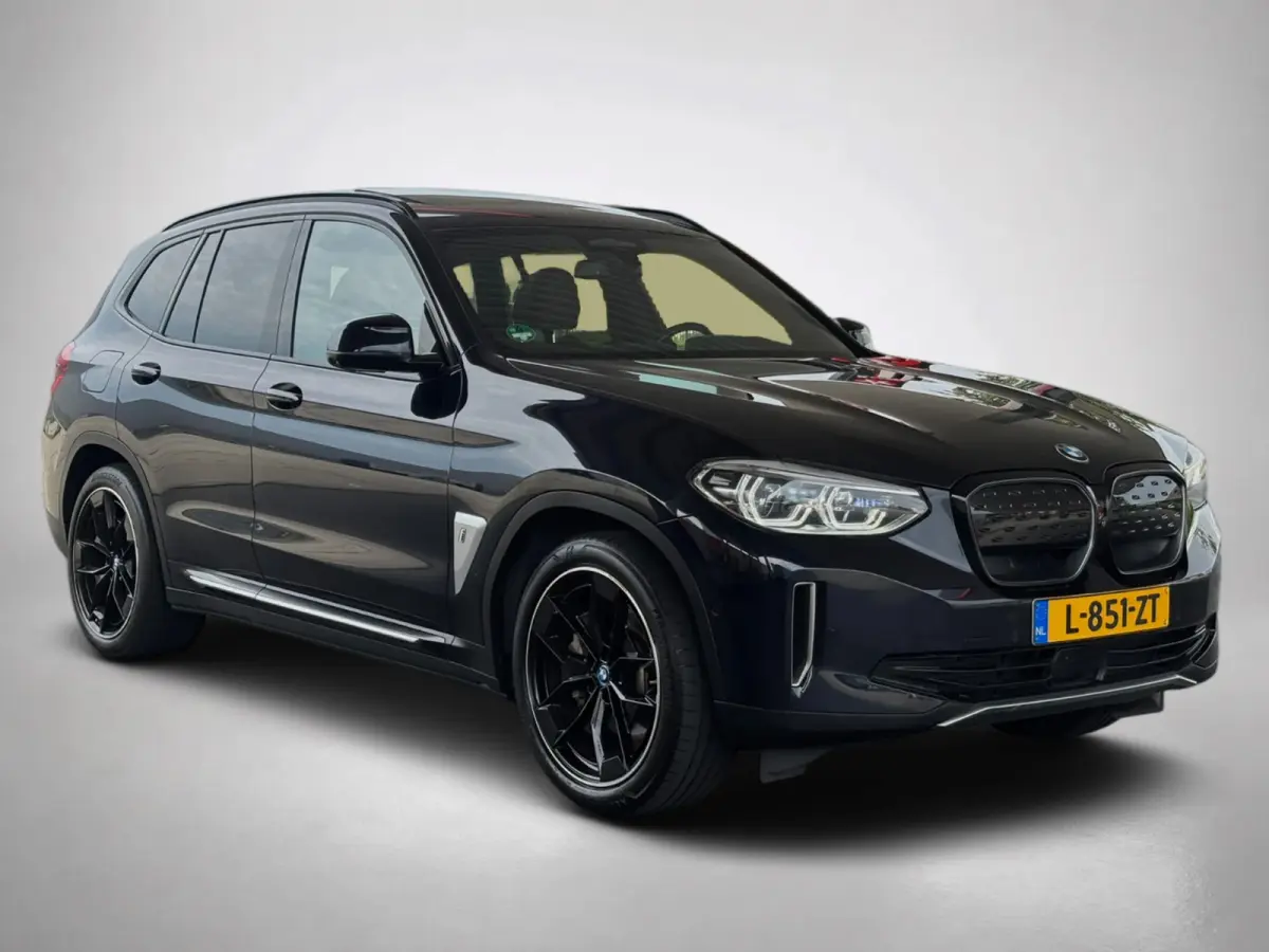 High Executive 80 kWh M-pakket (NL-auto, Dealer OnderH, Panoramadak, Navi Pro, 360 Camera, Leder, Auto Pilot, StoelV, Etc)