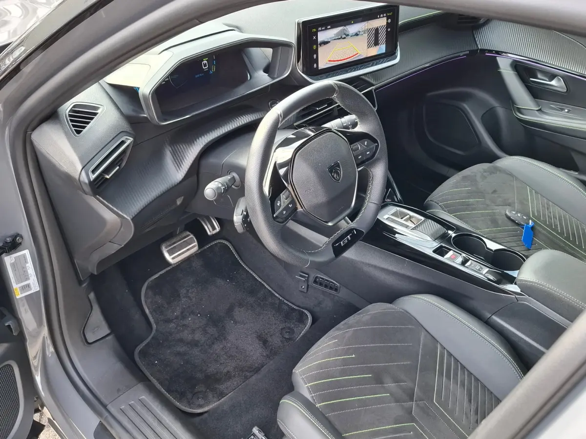 EV GT Avantage 54 kWh 98% SoH | 8 Jaar fabrieksgarantie |Apple Carplay/Android Auto|telefoonintegratie premium Warmtepomp | Stoelverwarming | Adaptive Cruise Control