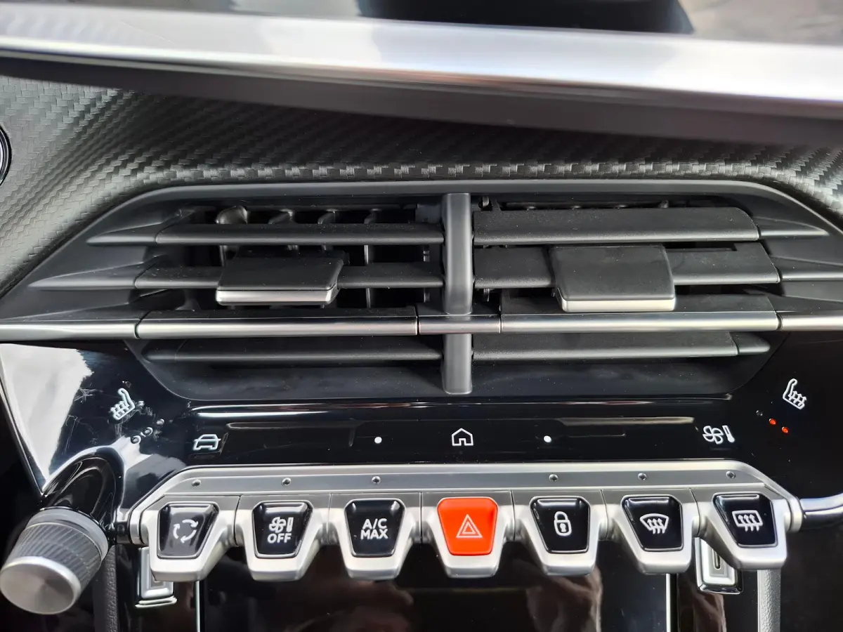 EV GT Avantage 54 kWh 98% SoH | 8 Jaar fabrieksgarantie |Apple Carplay/Android Auto|telefoonintegratie premium Warmtepomp | Stoelverwarming | Adaptive Cruise Control
