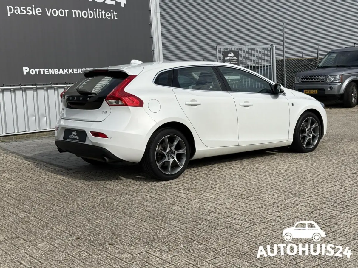 1.5 T3 Ocean Race AUTOMAAT XENON|NAVI|LEDER|17"