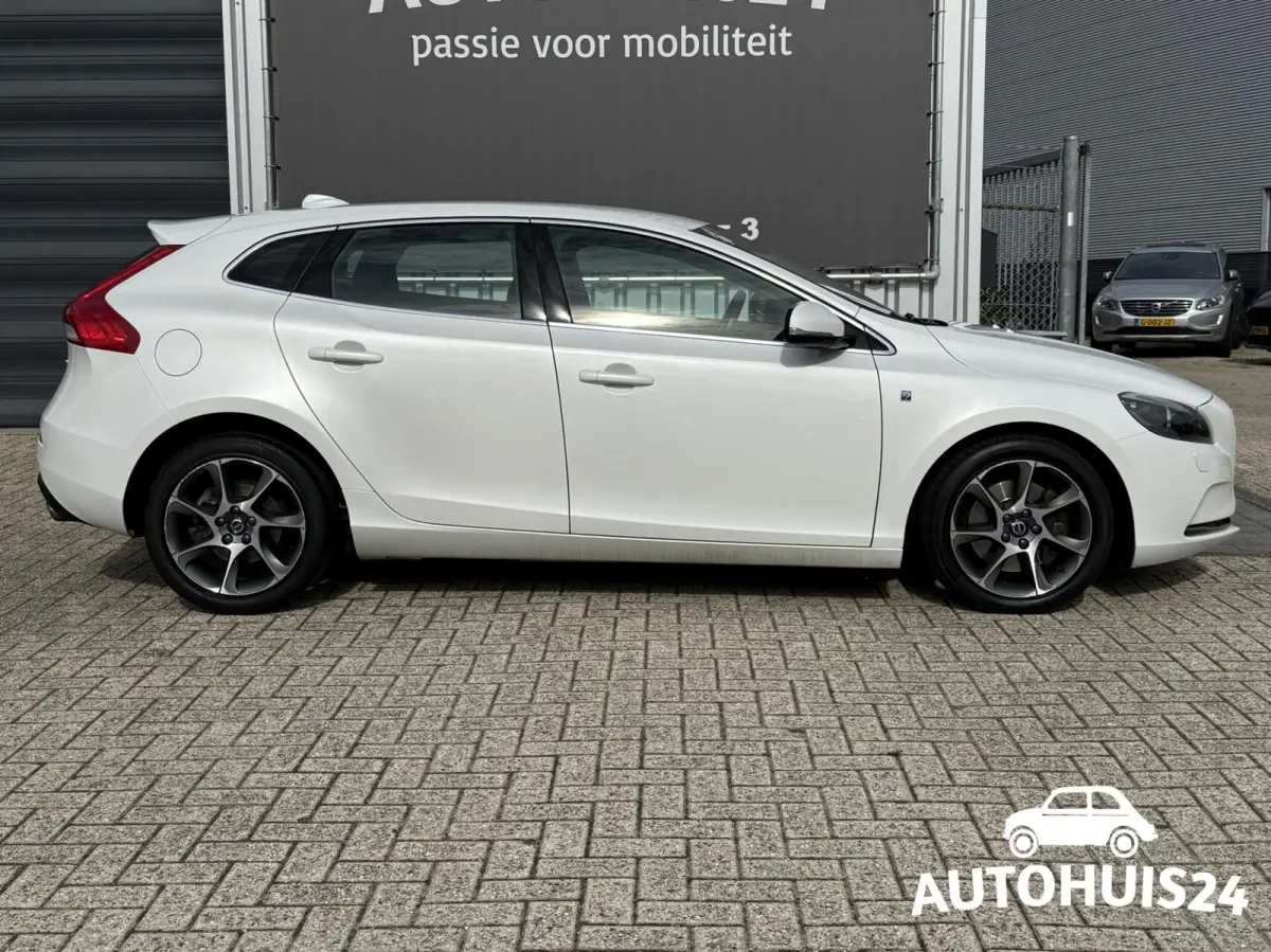 1.5 T3 Ocean Race AUTOMAAT XENON|NAVI|LEDER|17"